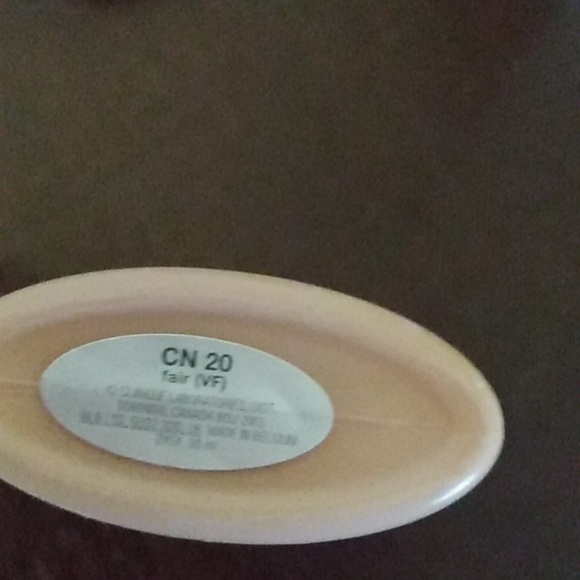 Clinique, Laura Geller, Fresh foundation bundle - Picture 6 of 8